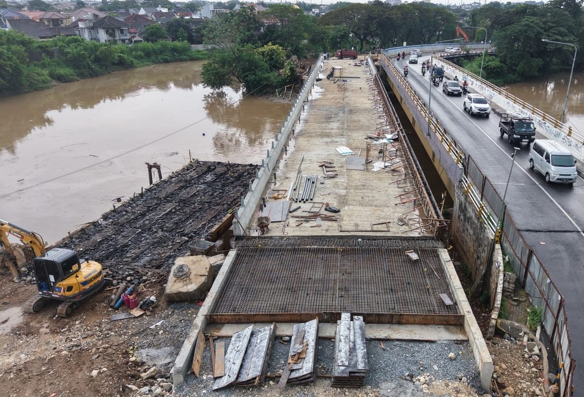 Kementerian PU Pulihkan Konektivitas Bekasi, Progres Jembatan Kemang Capai 92%