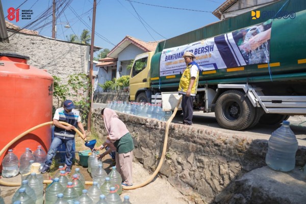 Warga Cilegon Dilanda Kekeringan, Kementerian PU Gerak Cepat Salurkan Bantuan Air Bersih