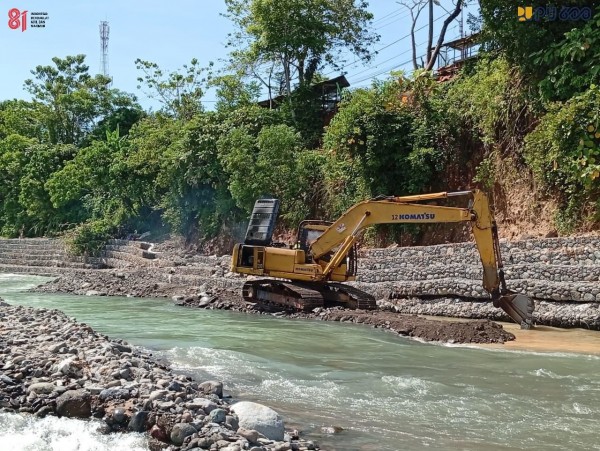Kementerian PU Gerak Cepat Tangani Banjir di Padang, Kerahkan Pompa hingga Pulihkan Akses