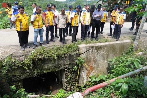 Tinjau Longsor di Nias, Menteri Dody: Tangani Secara Komprehensif Agar Tidak Berulang
