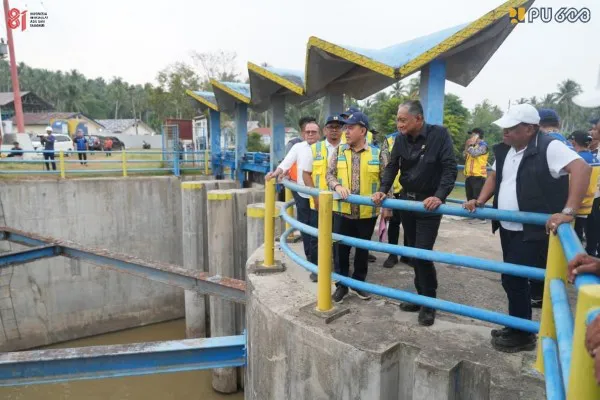 Dukung Produktivitas Petani Bireuen, Menteri Dody Pastikan Rehab-Rekon D.I Pante Lhong Dipercepat