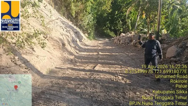 Kementerian PU Buka Akses Titik Longsor di Desa Pulue Ruas Krica–Lidi Pascagempa NTT