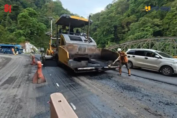 Tingkatkan Ketahanan Jalan terhadap Bencana, Kementerian PU Perkuat 901 Titik Lereng Lembah Anai